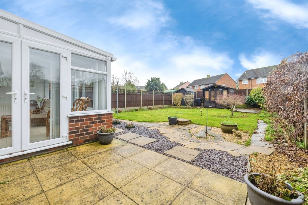 Property photo 2 of 18