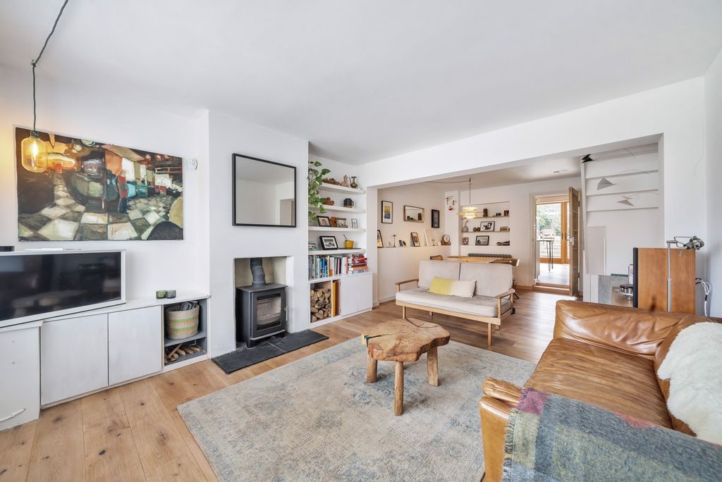 Property photo 1 of 14 941949 (2).Jpg