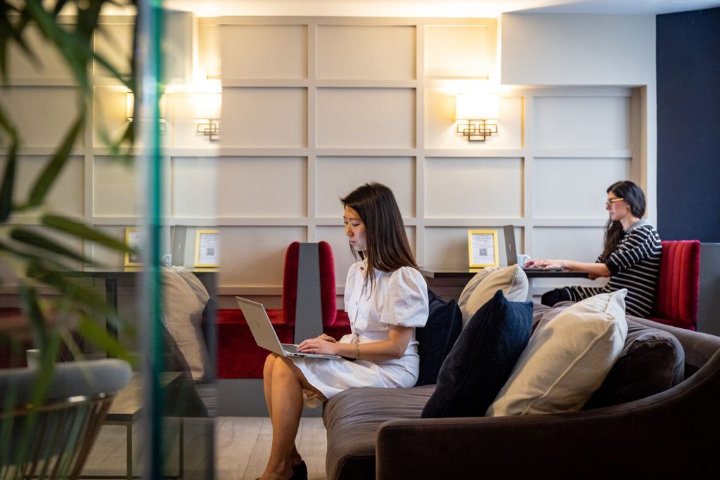 Property photo 3 of 5