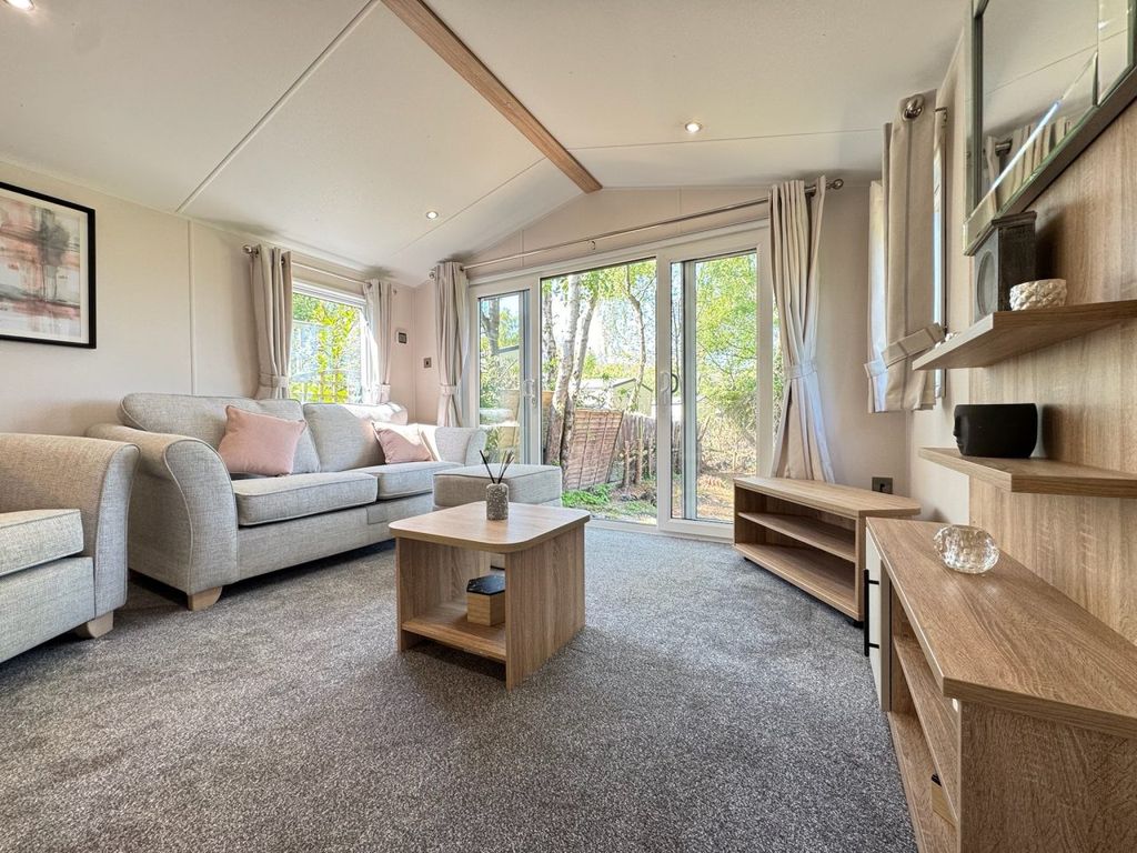 Property photo 1 of 18 Willerby Manor 2019 Vs279658 130683414.Jpeg