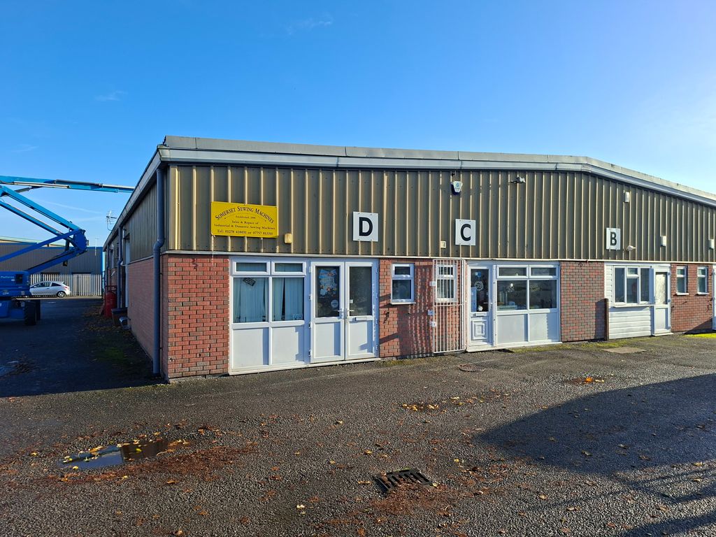 Property photo 1 of 3