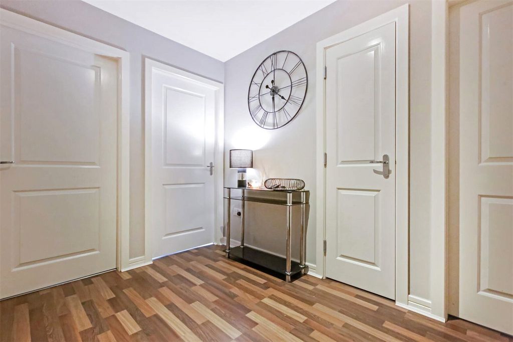 Property photo 2 of 23 Picture No. 02