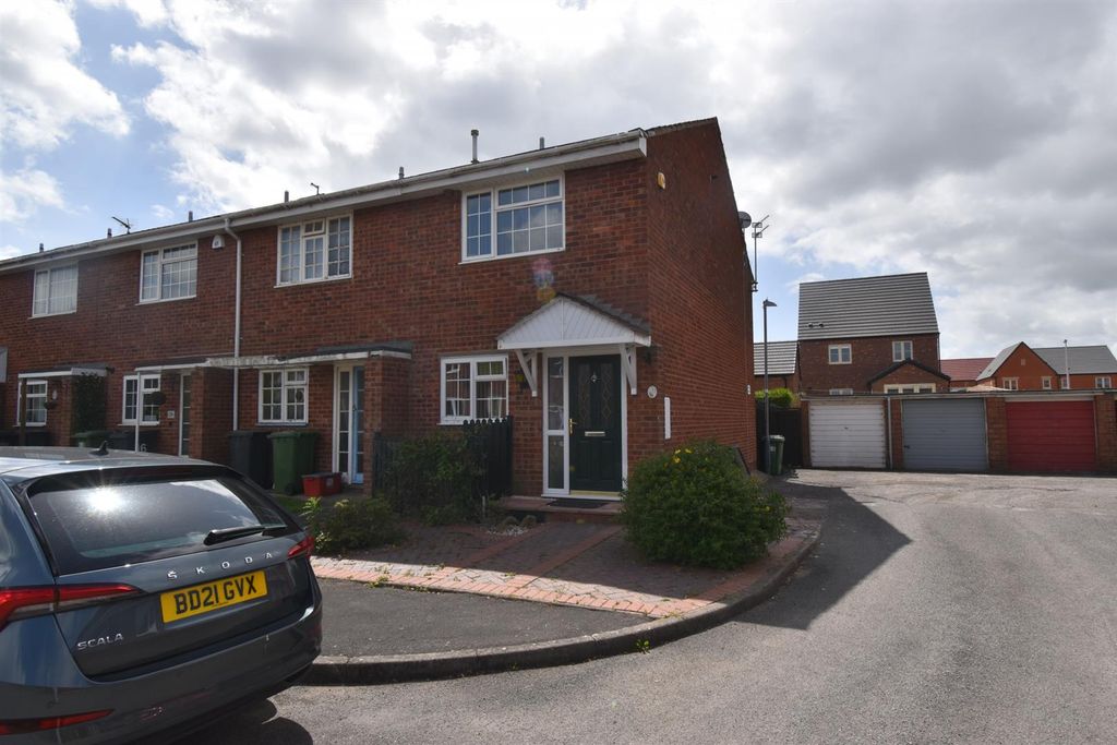 Property photo 1 of 9