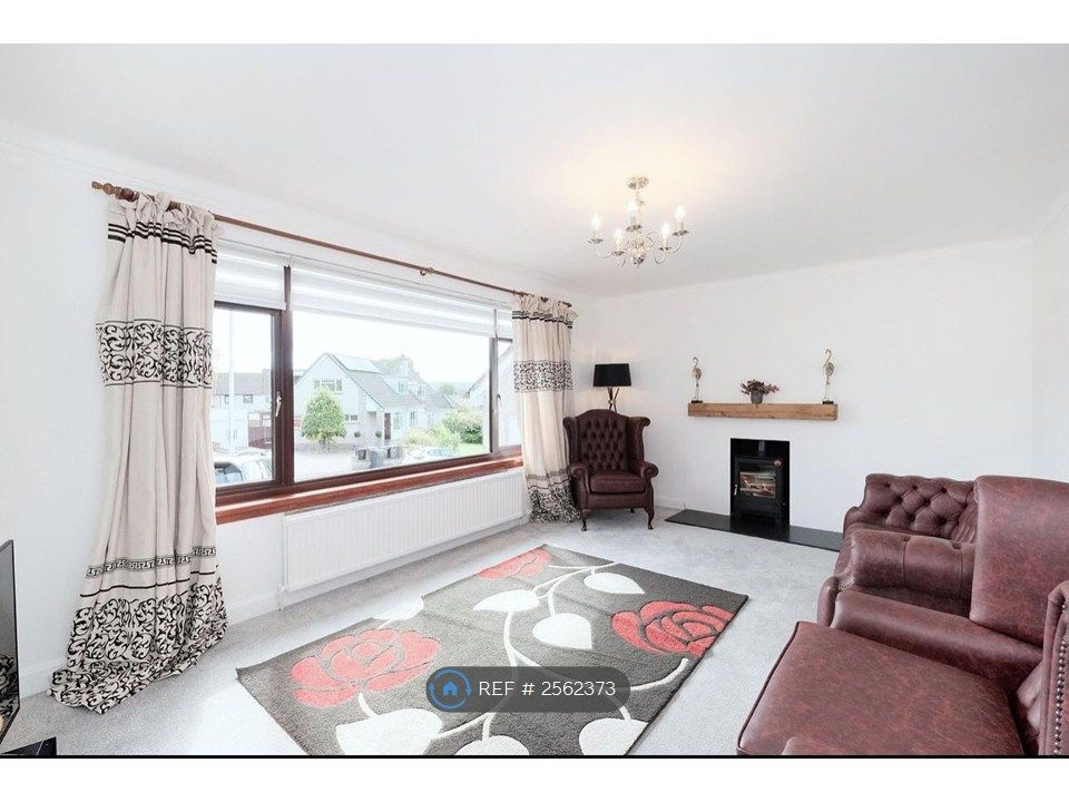 Property photo 1 of 35