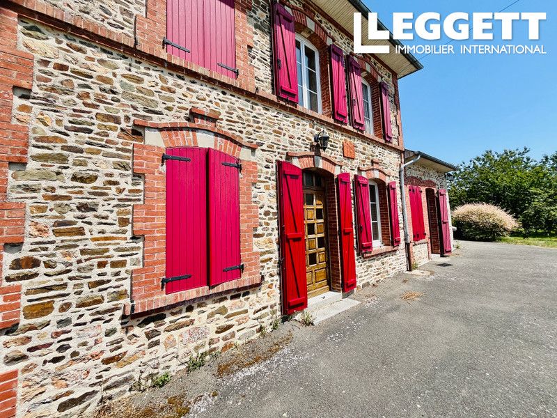 Property photo 2 of 10