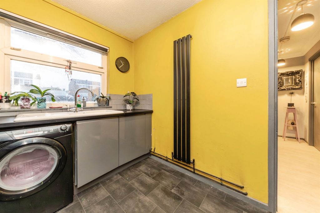 Additional image 5 of 1 bed flat for saleDunlin, Letchworth Garden City SG6