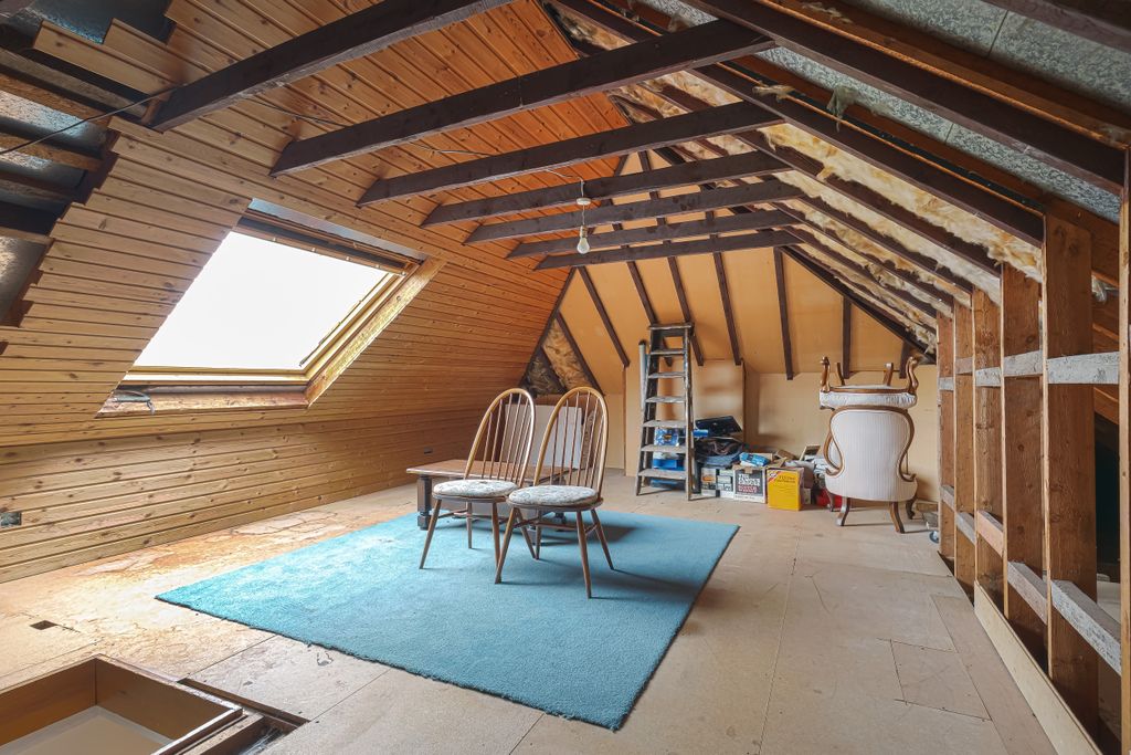Additional image 17 of 3 bed detached bungalow for sale34 Campbell Park Crescent, Edinburgh EH13