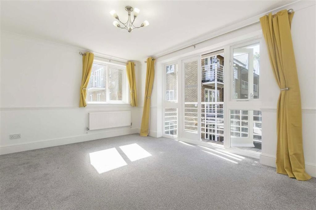 Property photo 3 of 8