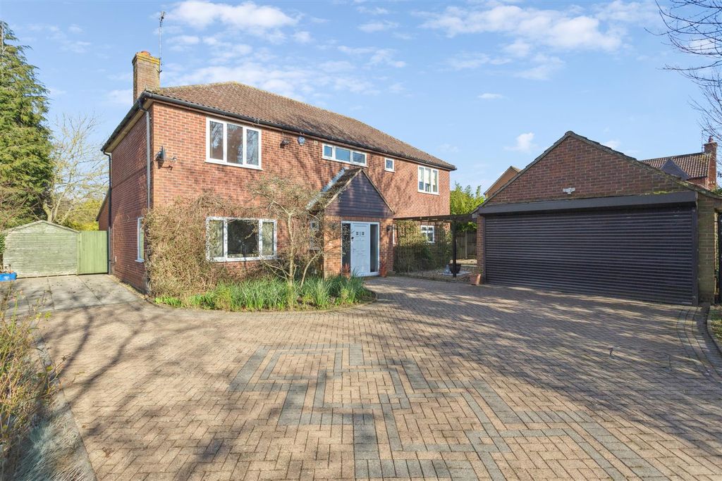 Property photo 1 of 26