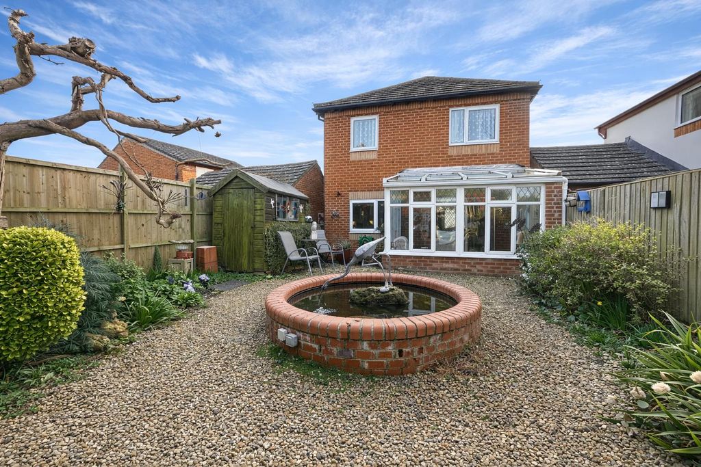 Property photo 3 of 13 Rear Garden.Png