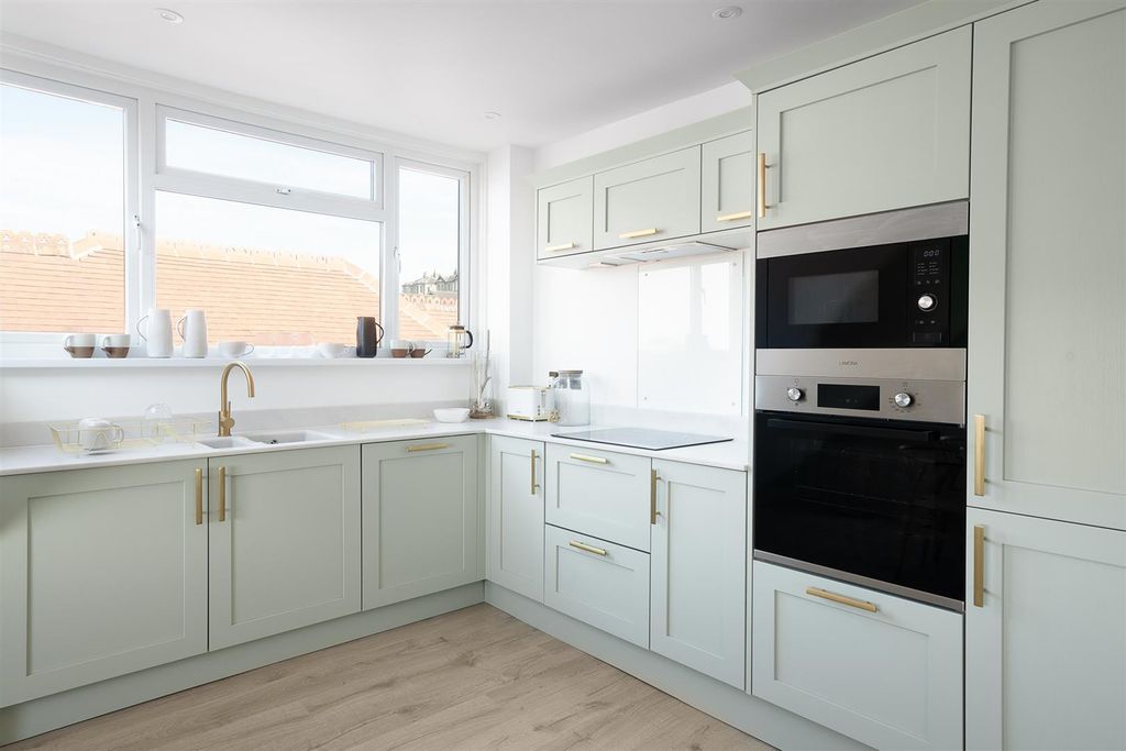 Property photo 3 of 31 240802-Sealoft-21.Jpg