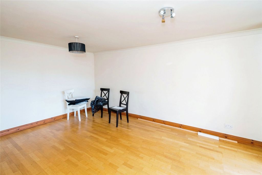 Property photo 3 of 14 Picture No. 08