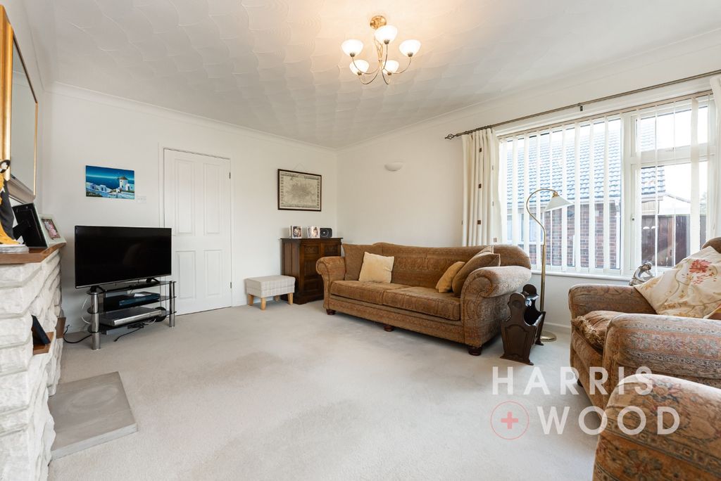 Property photo 3 of 23 3938597