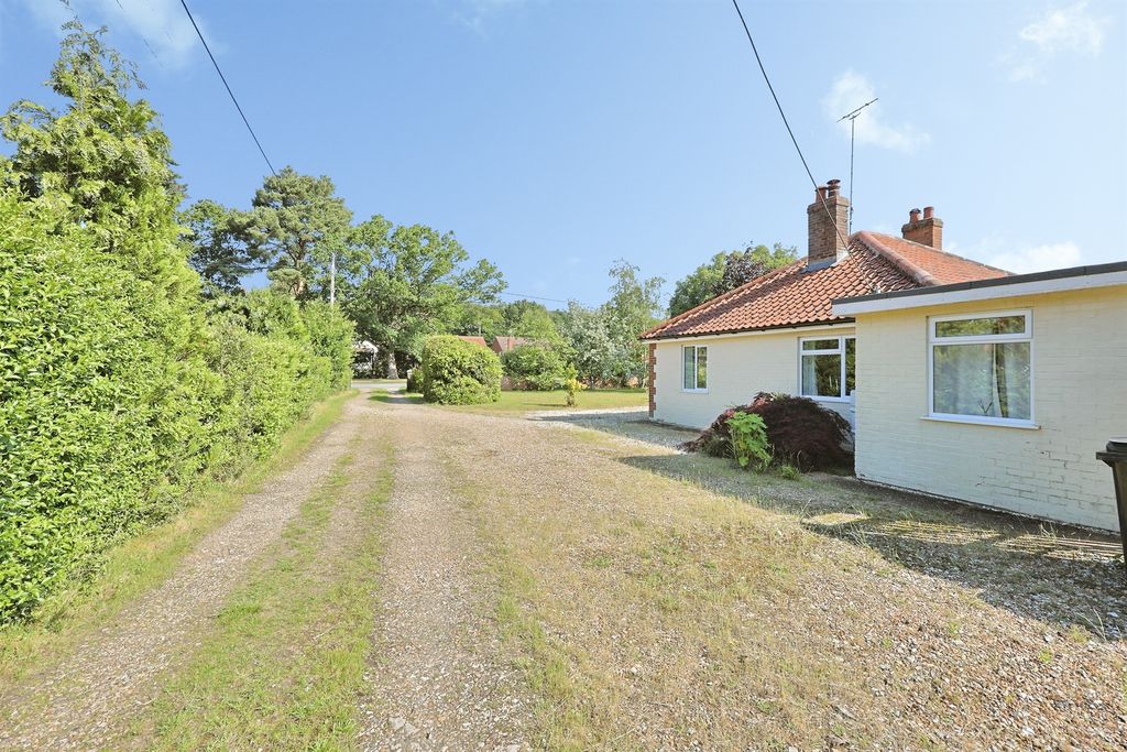 Property photo 2 of 20