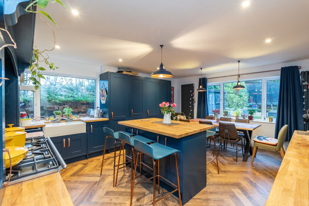 Property photo 2 of 13 Dsc05174