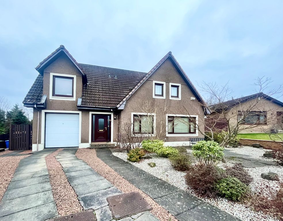 Property photo 1 of 27