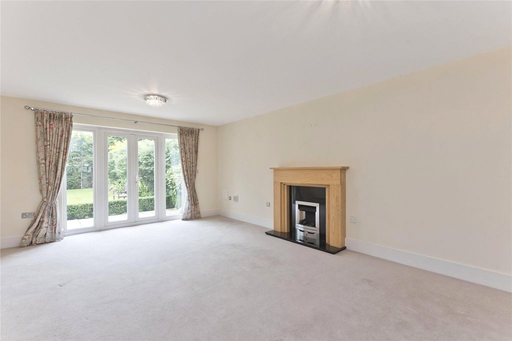 Property photo 3 of 10 Picture No. 07