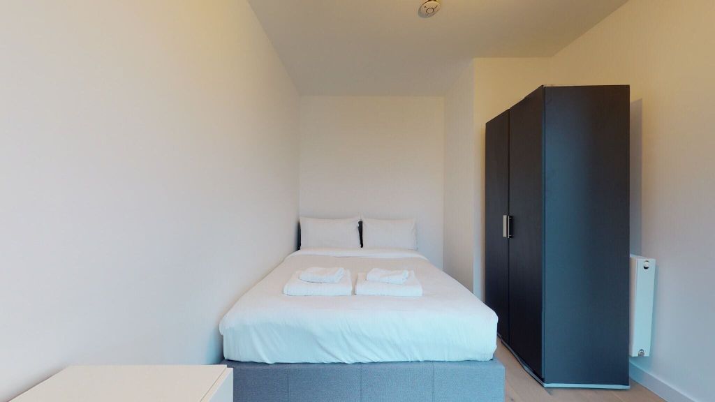 Property photo 3 of 19 Bedroom