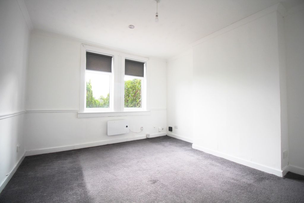 Property photo 2 of 11 Photo 2