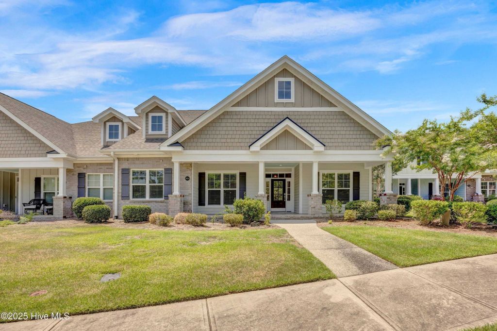 Property photo 1 of 31