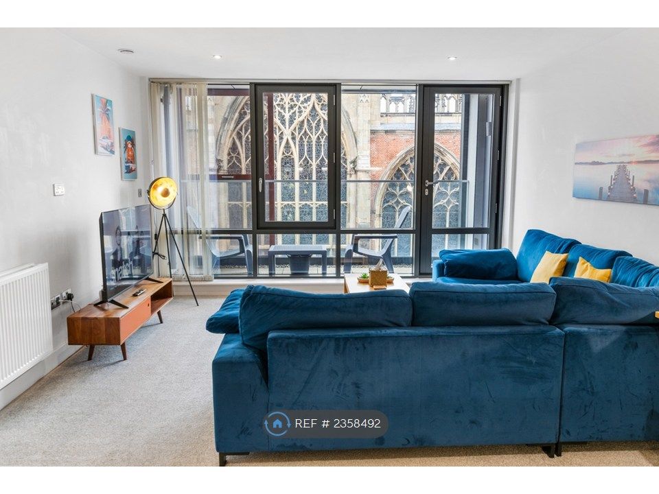 Property photo 2 of 30