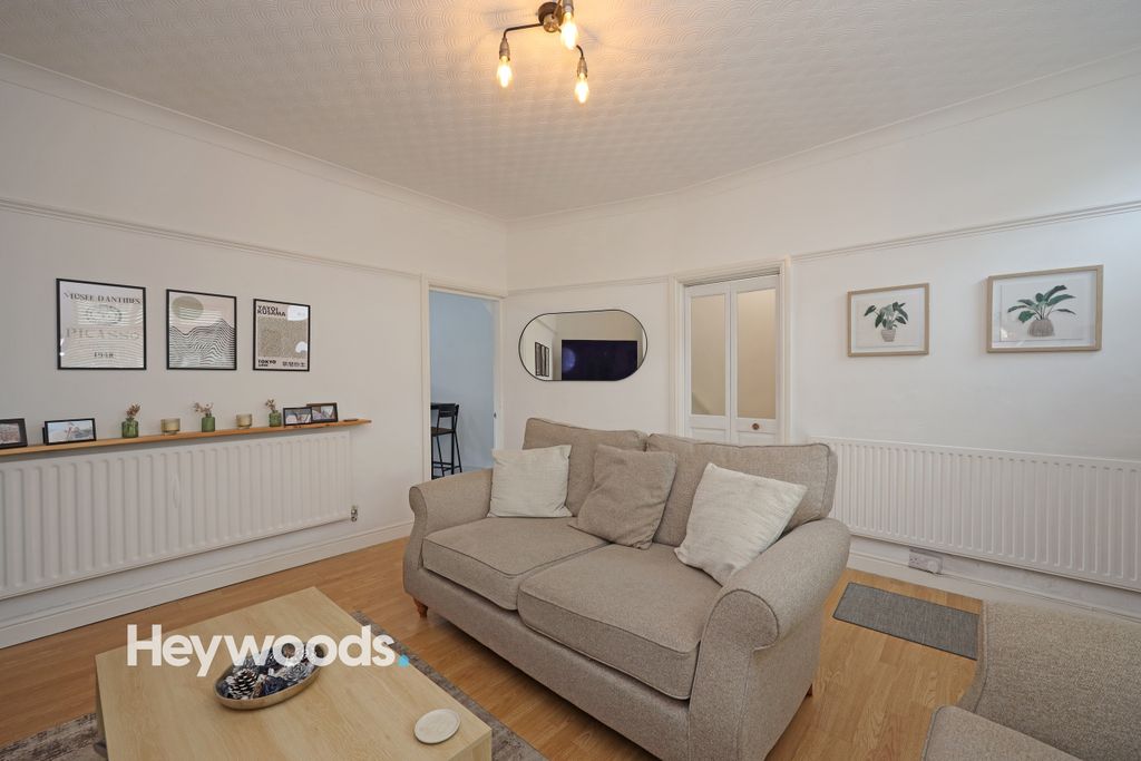 Property photo 3 of 23 0F1A5026
