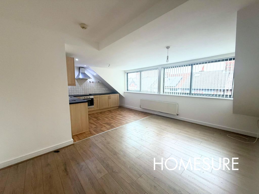 Property photo 2 of 8 Open Plan Lounge