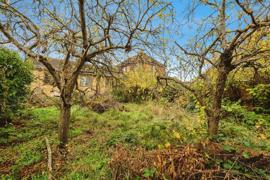 Property photo 2 of 15 Photo