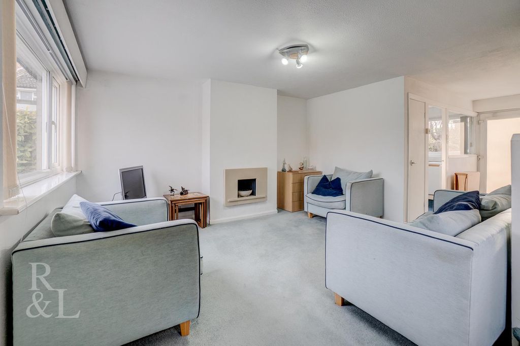 Property photo 3 of 19 Batched  (21).Jpg