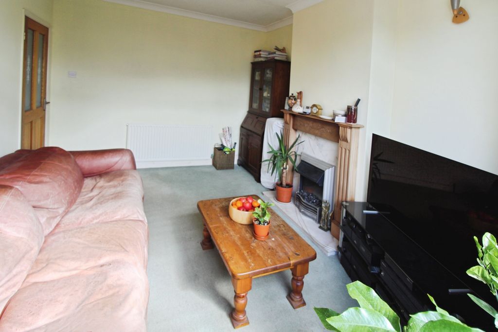 Property photo 2 of 13 2ee30627-Img_4647.Jpg