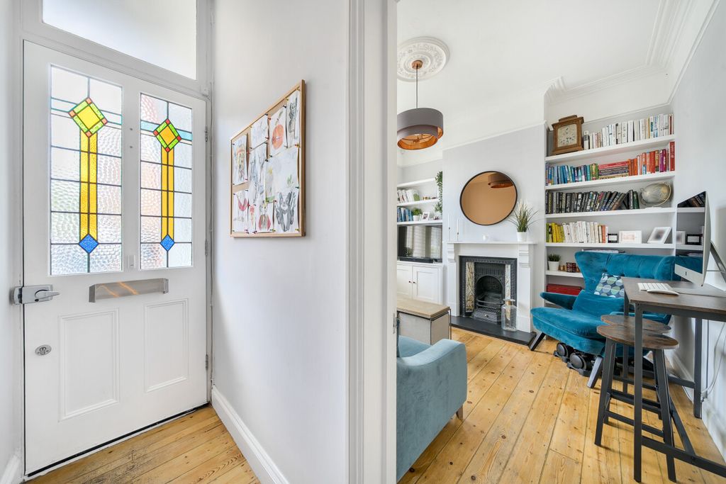 Property photo 2 of 18 1447124-4-69E61cd...