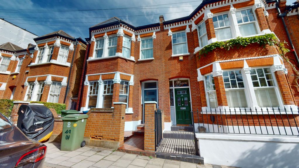 Property photo 1 of 7