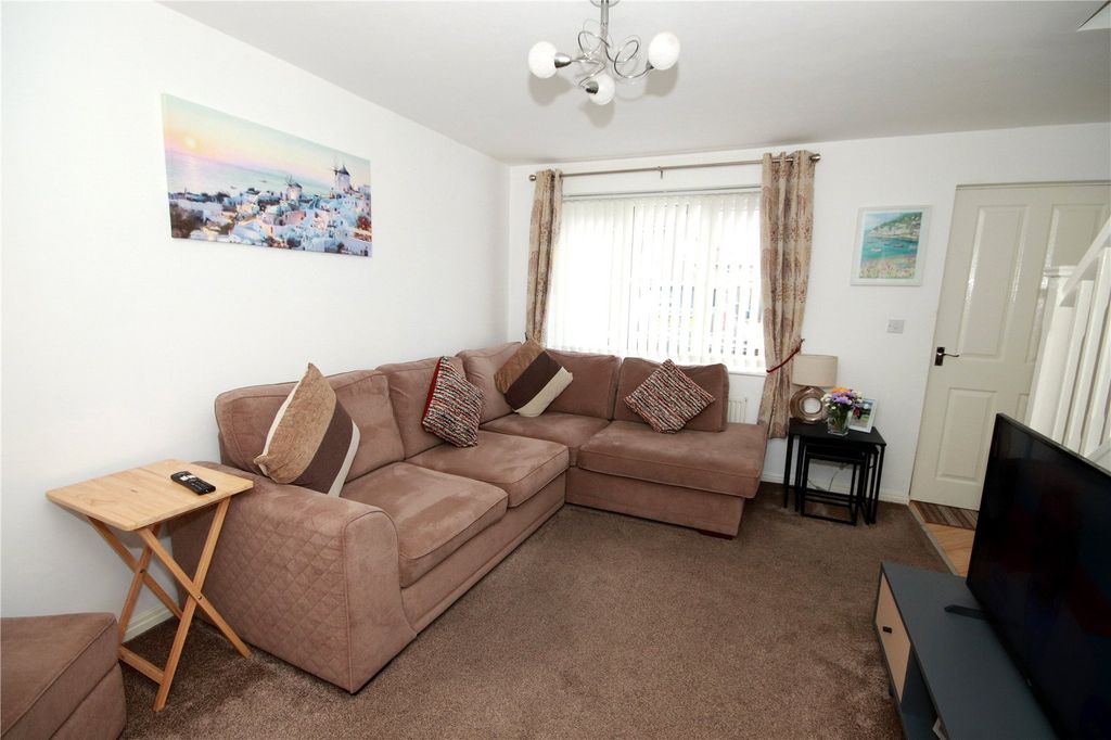Property photo 2 of 10 Picture No. 06