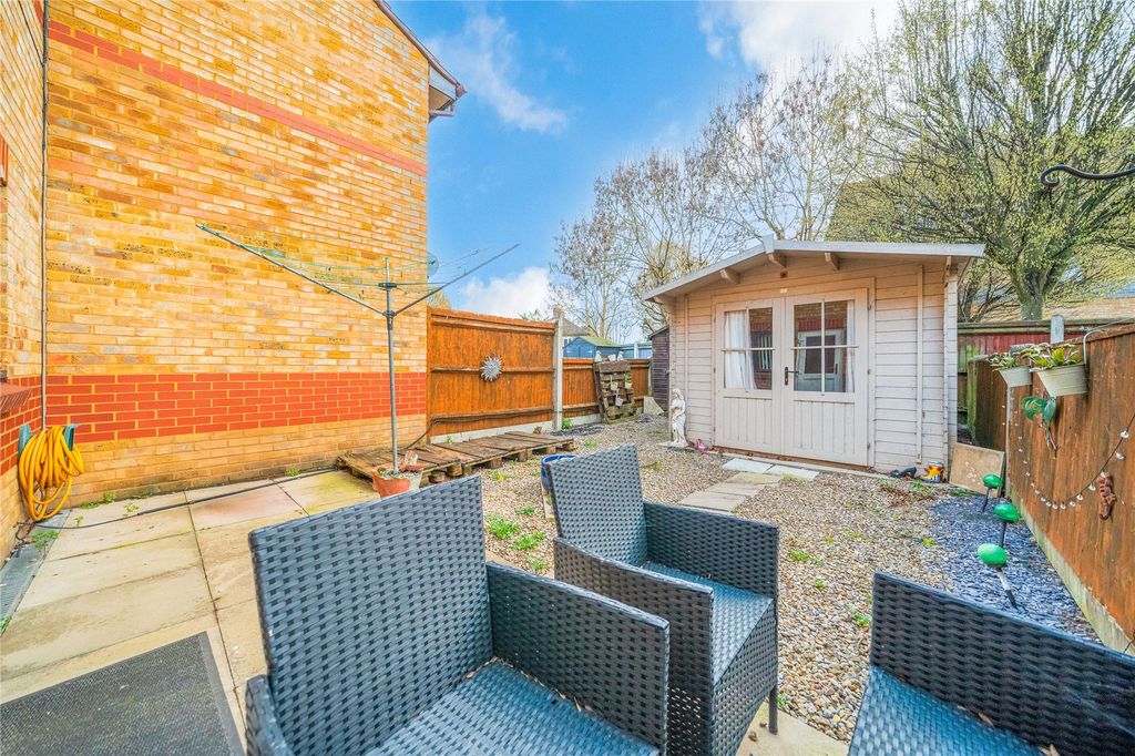 Property photo 2 of 14 Picture No. 11