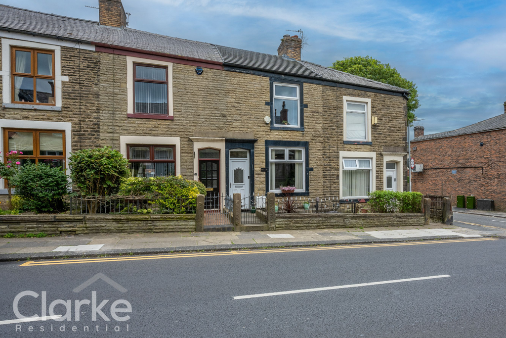 Property photo 1 of 23