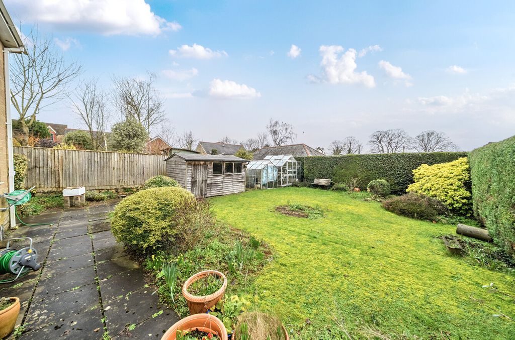 Property photo 3 of 13 1419084-3-69982c1...