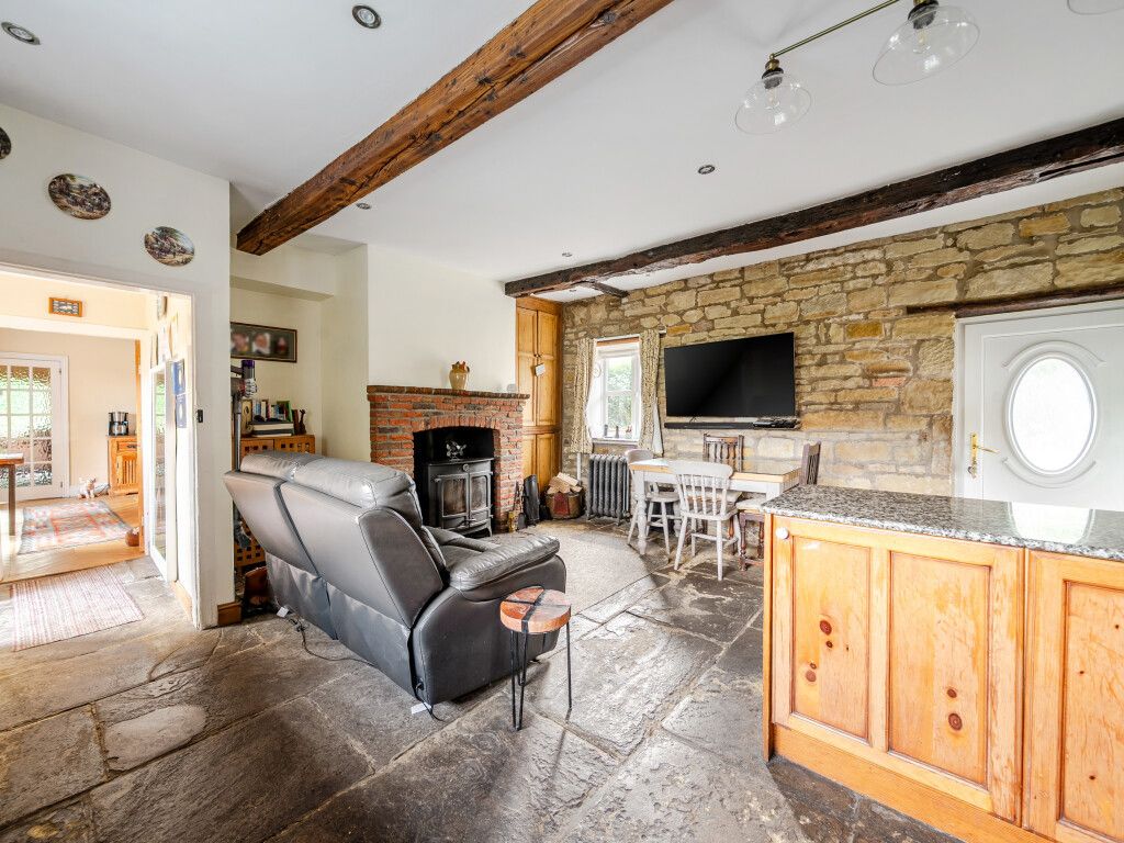 Property photo 1 of 25 1464051-3-6A15c61...
