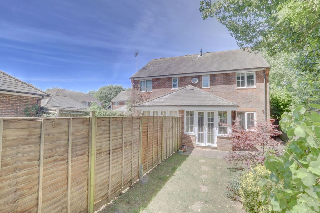 Property photo 2 of 15 Picture No. 37