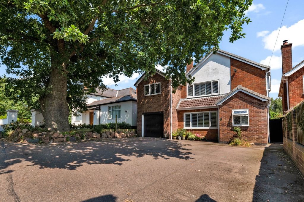 Property photo 1 of 41