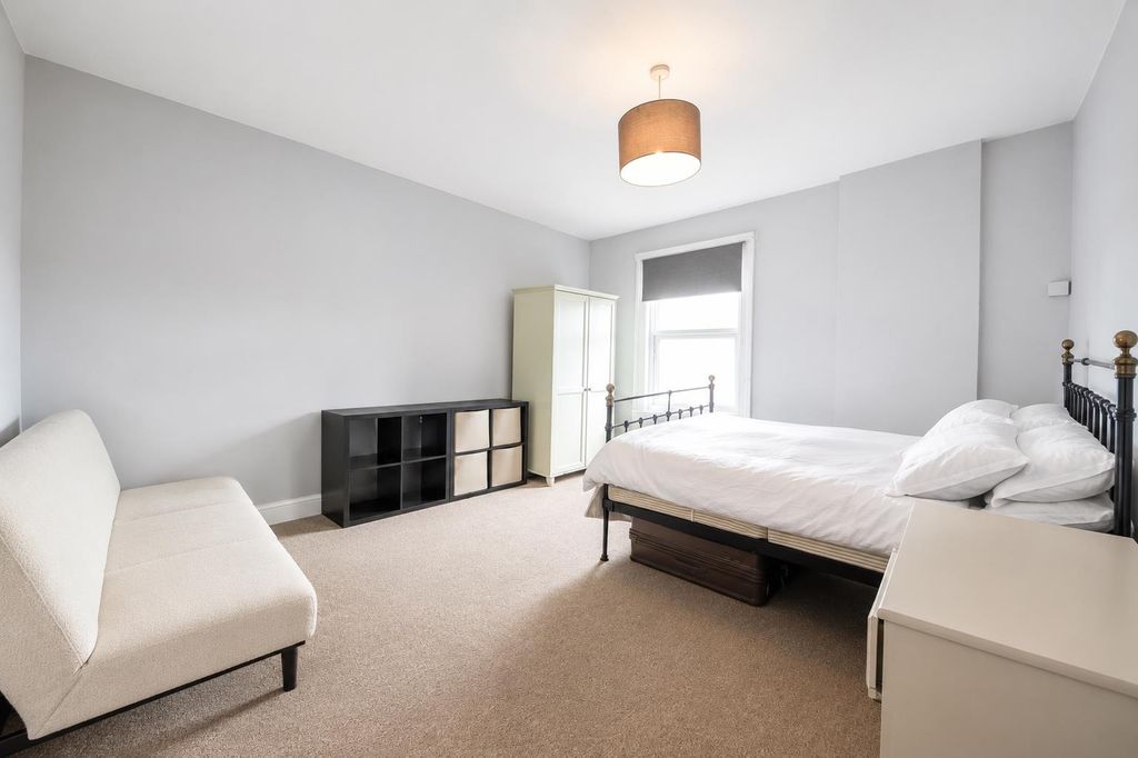 Property photo 1 of 9 1.Png