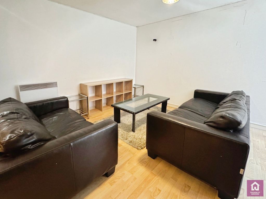 Property photo 3 of 15 Pbox-Img.Jpg