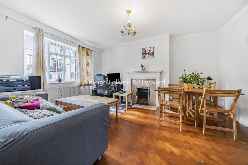 Property photo 2 of 7 Ea7Ddab8-B112-45A5-8