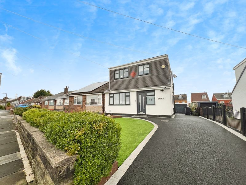 Property photo 1 of 17 External