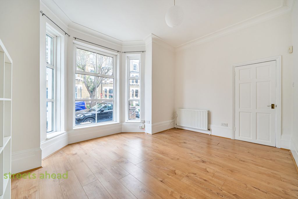Property photo 2 of 15 415c5791-2A3d-467...