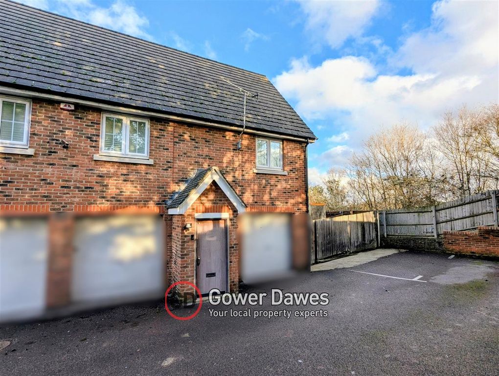 Property photo 1 of 8 Main Picture