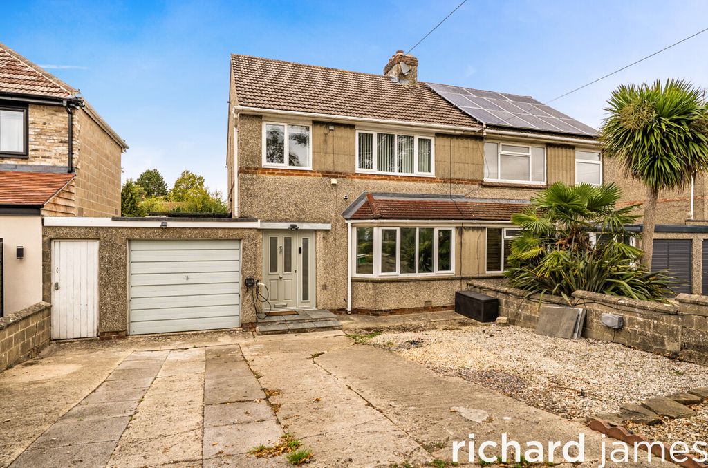 Property photo 2 of 21 A3c078Eb231344Fea70878c5Efdc1299