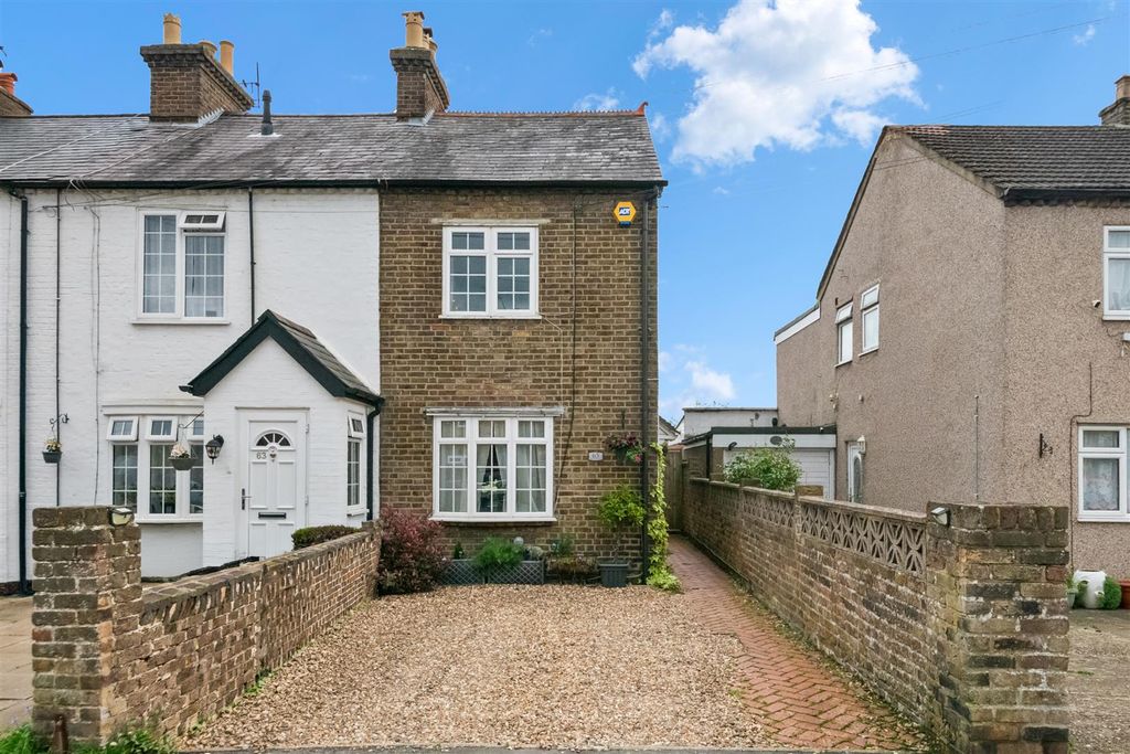 Property photo 1 of 23