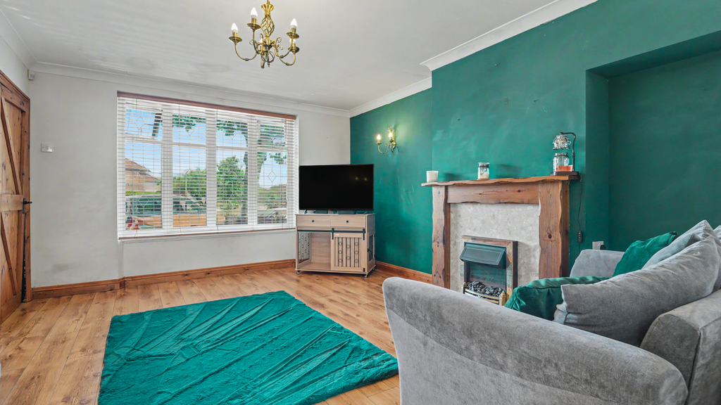 Property photo 3 of 18