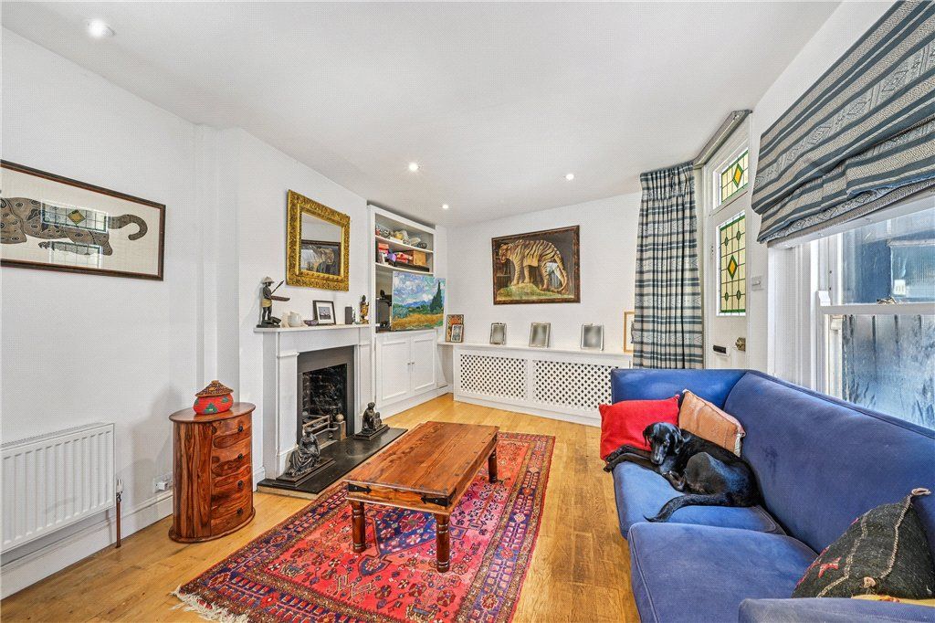 Property photo 2 of 9 Picture No. 32