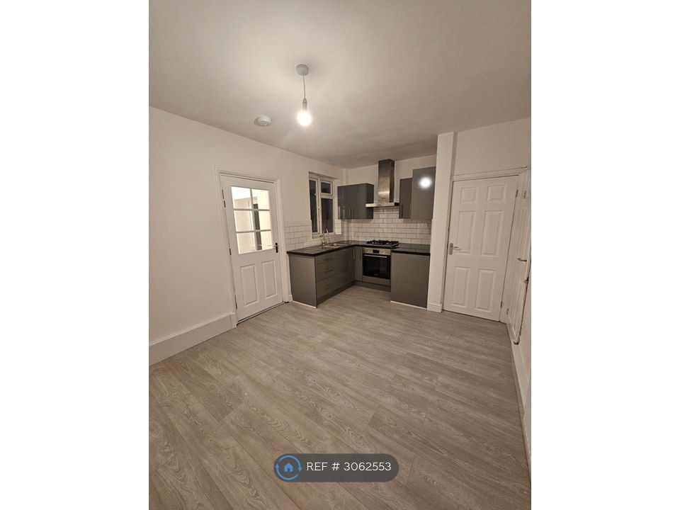 Property photo 1 of 14 Kitchen / Diner